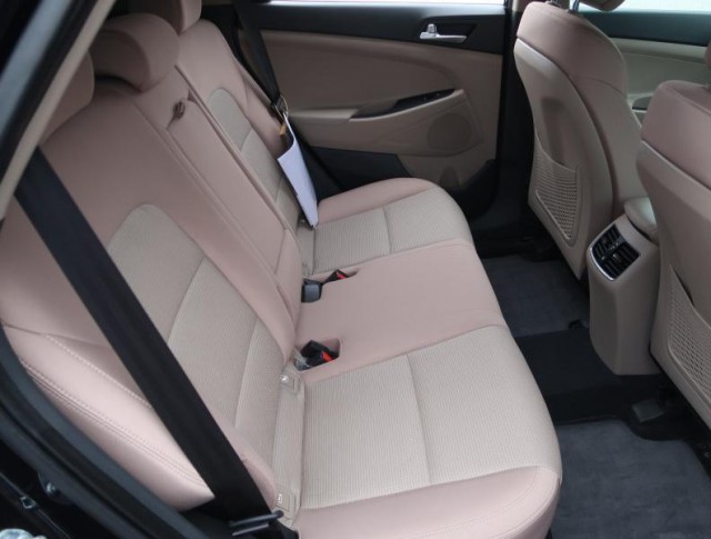 Hyundai Tucson  1.6 GDI 