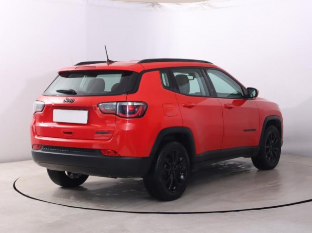 Jeep Compass  1.3 T-GDI 