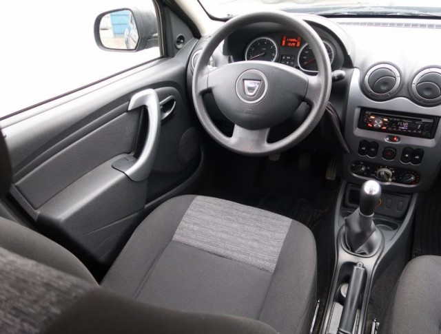 Dacia Duster  1.6 16V Access