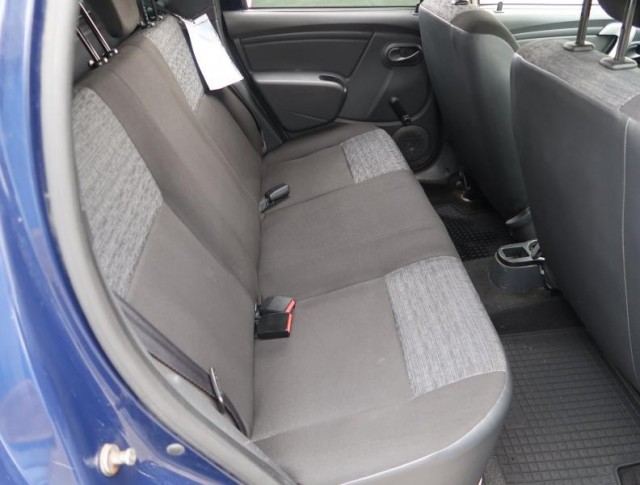 Dacia Duster  1.6 16V Access