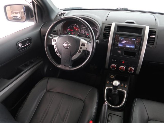 Nissan X-Trail  2.0 dCi Tekna