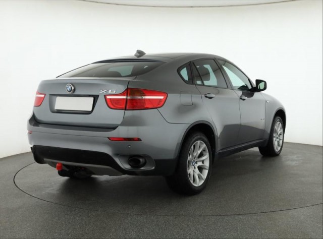 BMW X6  xDrive35d 