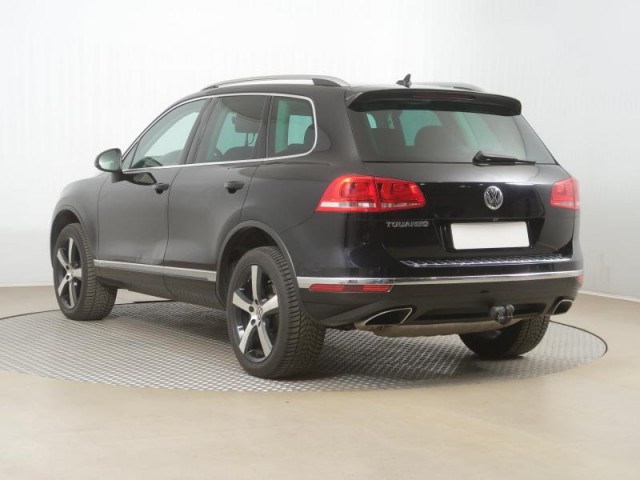 Volkswagen Touareg  3.0 TDI 