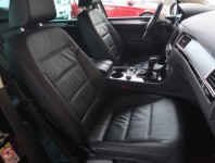 Volkswagen Touareg  3.0 TDI 