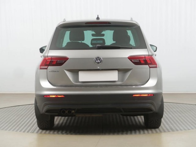 Volkswagen Tiguan  1.6 TDI 