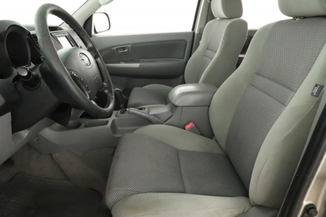 Toyota Hilux  3.0 D-4D 