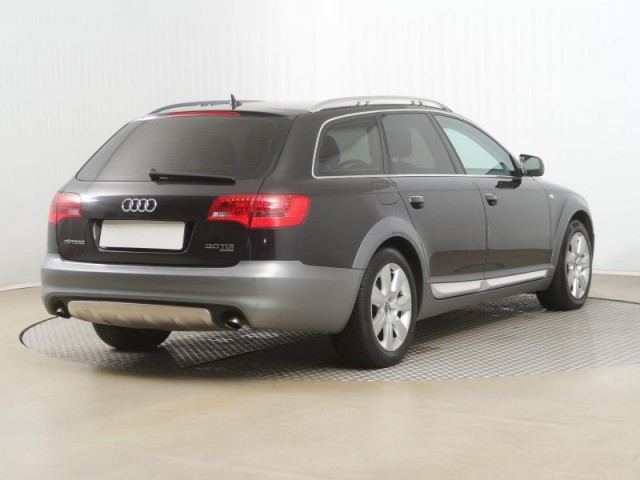 Audi A6 Allroad  3.0 TDI 