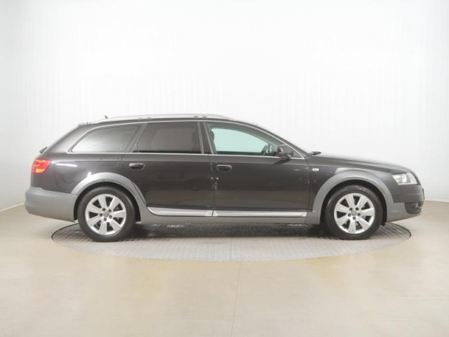 Audi A6 Allroad  3.0 TDI 