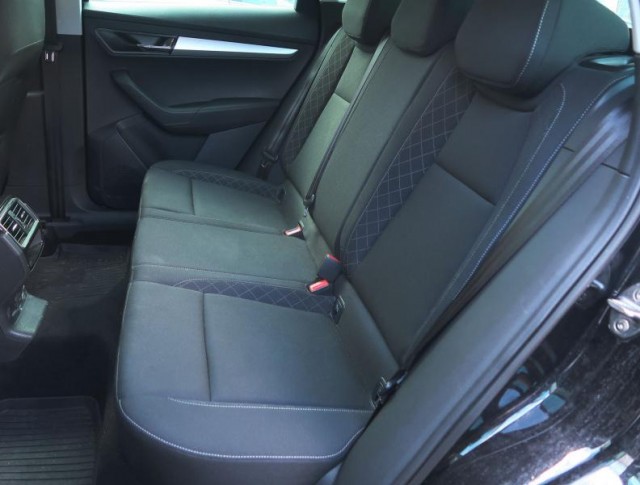 Škoda Karoq  1.5 TSI Ambition Plus