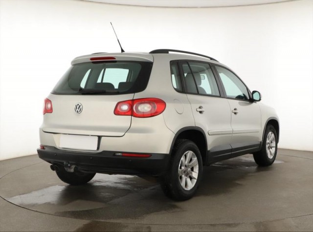 Volkswagen Tiguan  2.0 TDI 