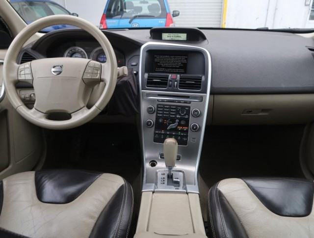 Volvo XC60  T6 