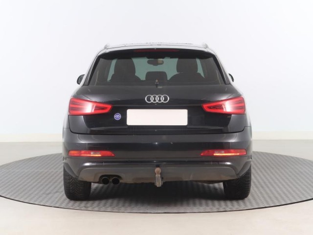 Audi Q3  2.0 TDI 
