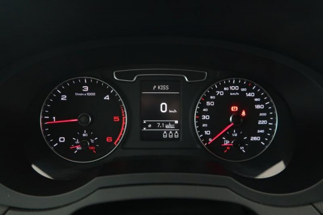 Audi Q3  2.0 TDI 