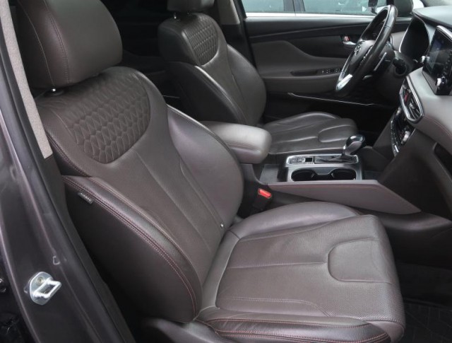 Hyundai Santa Fe  2.2 CRDi Blue 