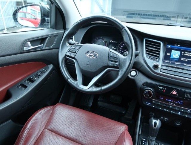 Hyundai Tucson  2.0 CRDi Premium