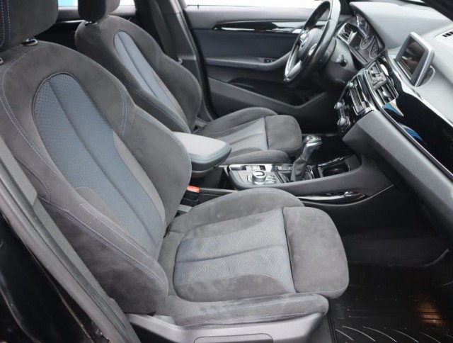 BMW X1  xDrive20i M Sport