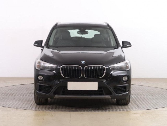BMW X1  sDrive20i 