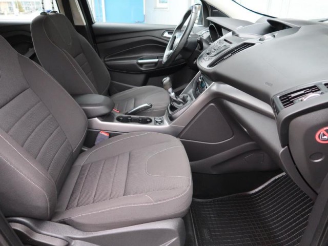 Ford Kuga  1.6 EcoBoost 