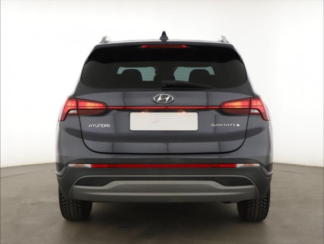 Hyundai Santa Fe  2.2 CRDi 