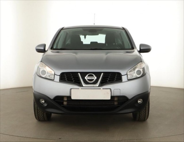 Nissan Qashqai  2.0 dCi 