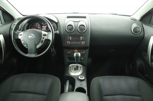 Nissan Qashqai  2.0 dCi 