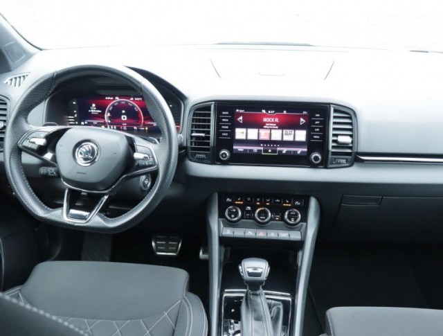 Škoda Karoq  1.5 TSI Sportline