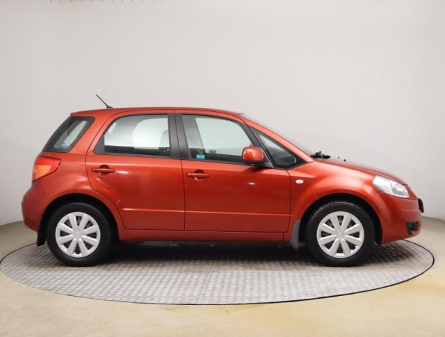 Suzuki SX4  1.6 VVT 