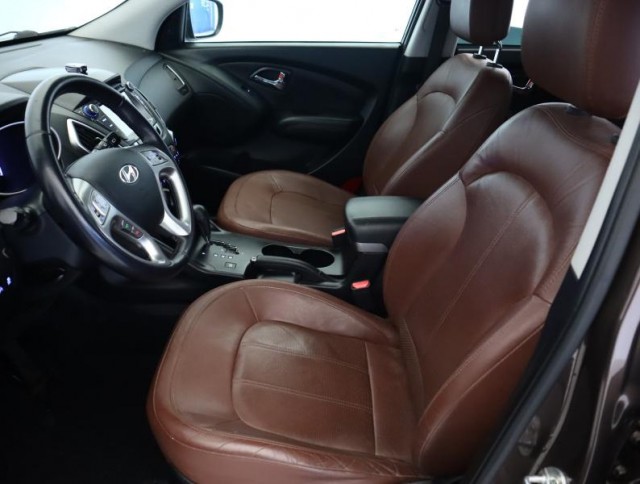 Hyundai ix35  2.0 CRDi 