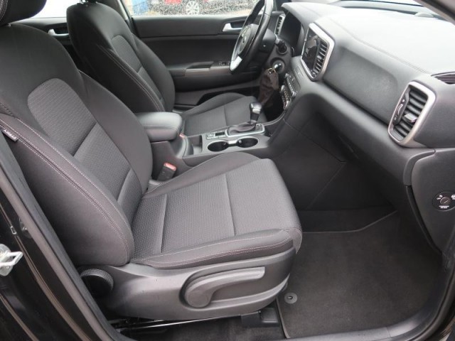 Kia Sportage  1.6 CRDi MHEV Black Edition