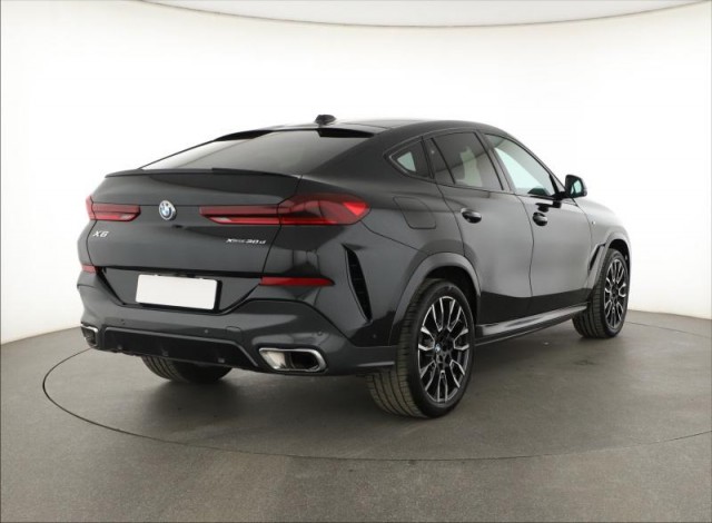 BMW X6  xDrive30d M Paket
