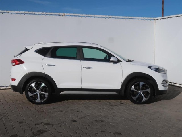 Hyundai Tucson  1.6 T-GDI 