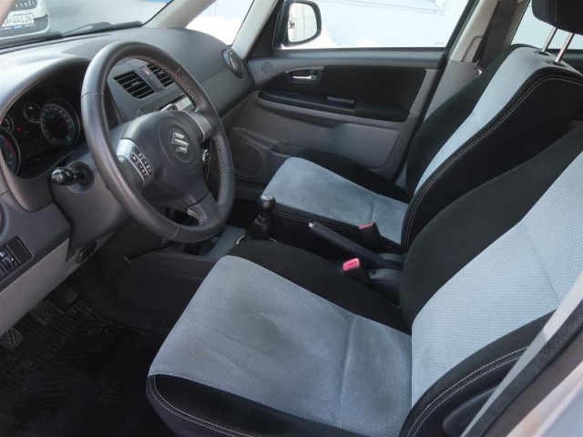 Suzuki SX4  1.6 VVT 