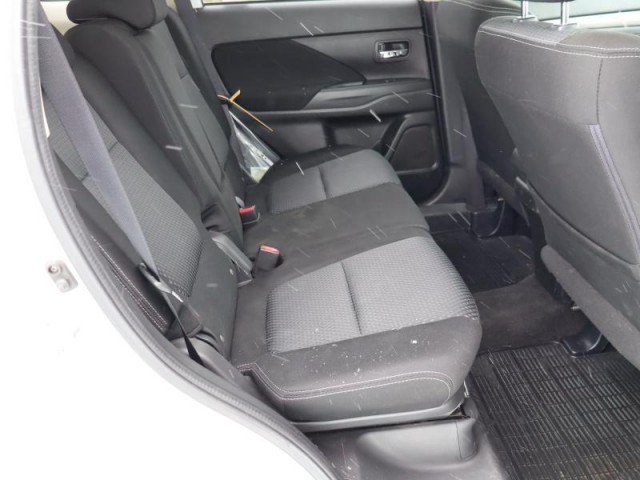 Mitsubishi Outlander  2.0 