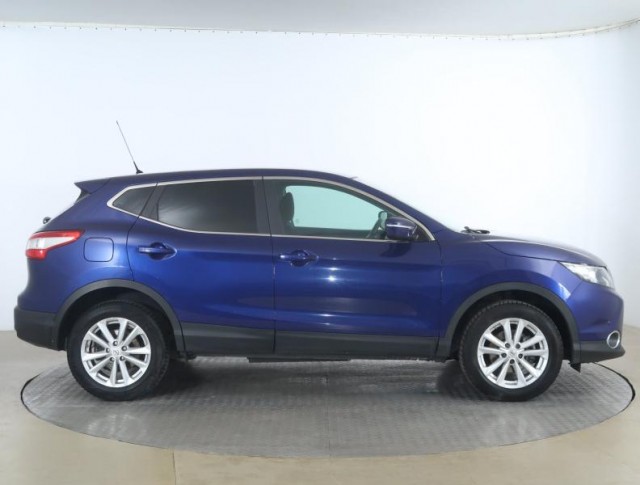 Nissan Qashqai  1.2 DIG-T Acenta