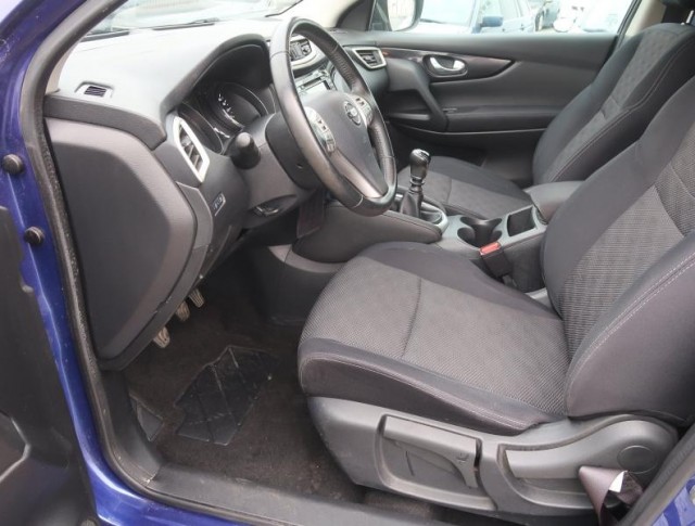 Nissan Qashqai  1.2 DIG-T Acenta