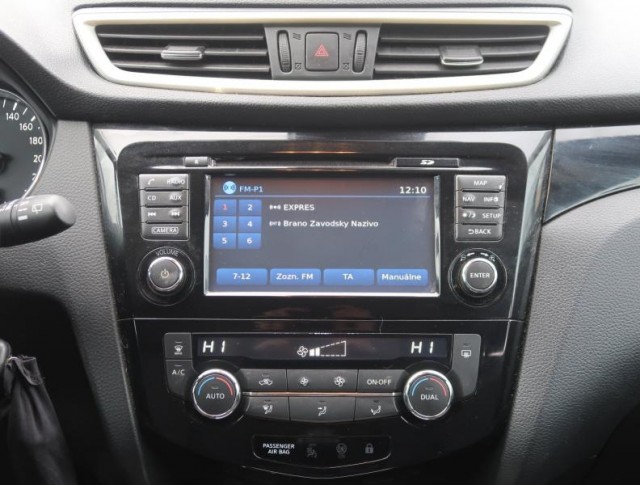 Nissan Qashqai  1.2 DIG-T Acenta