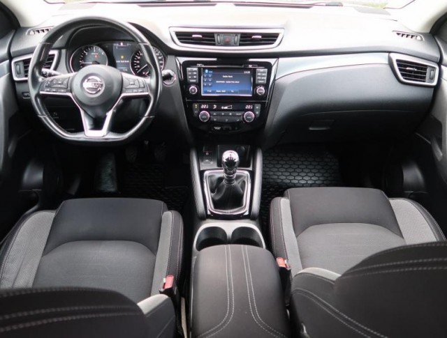 Nissan Qashqai  1.5 dCi 