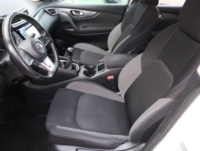 Nissan Qashqai  1.5 dCi 