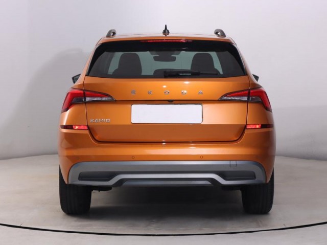 Škoda Kamiq  1.0 TSI 30 edition