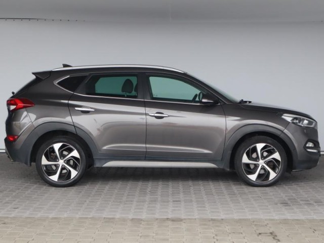 Hyundai Tucson  2.0 CRDi Premium