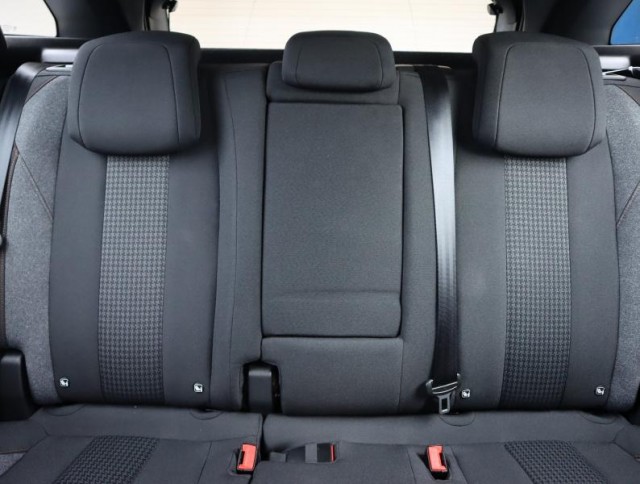 Peugeot 3008  1.2 PureTech 