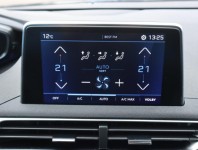 Peugeot 3008  1.2 PureTech 