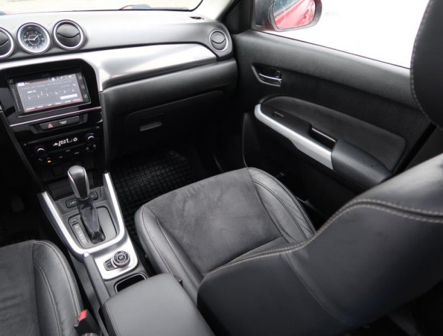 Suzuki Vitara  1.6 VVT GL +