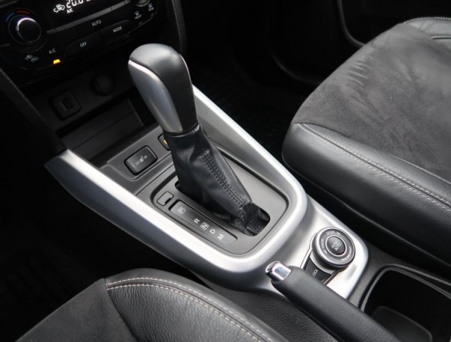 Suzuki Vitara  1.6 VVT GL +