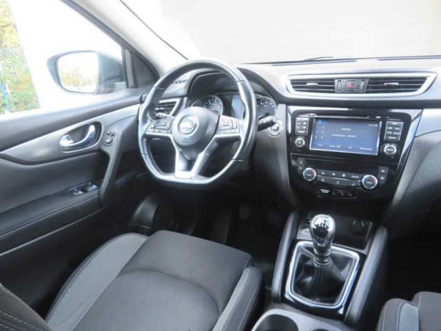 Nissan Qashqai  1.2 DIG-T Acenta