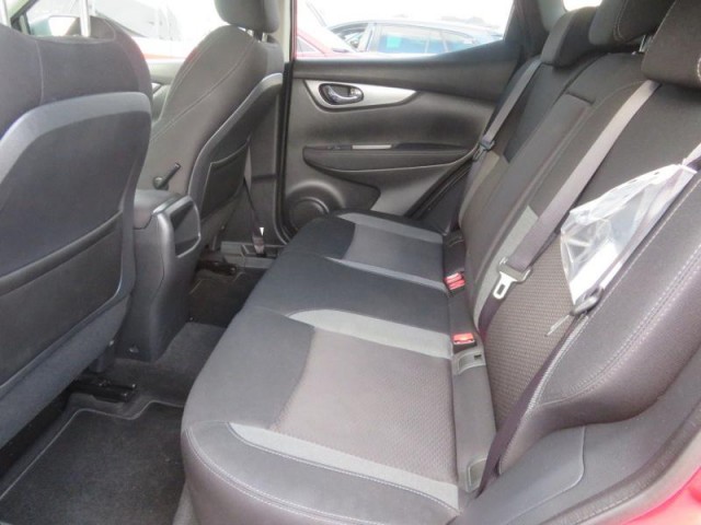 Nissan Qashqai  1.2 DIG-T Acenta