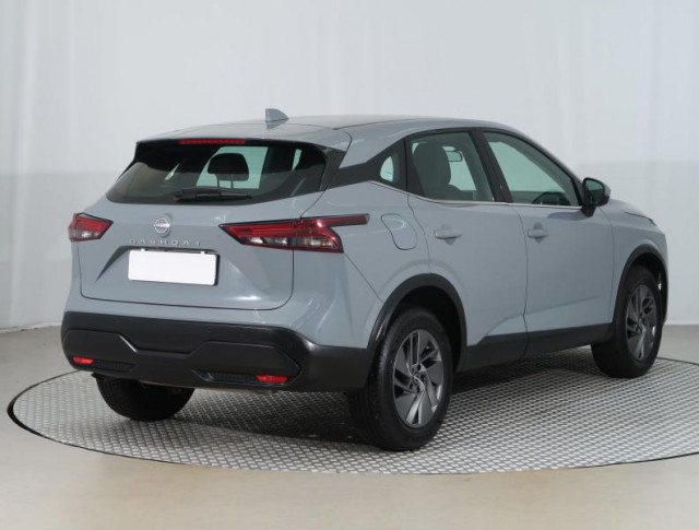 Nissan Qashqai  1.3 DIG-T MHEV Acenta