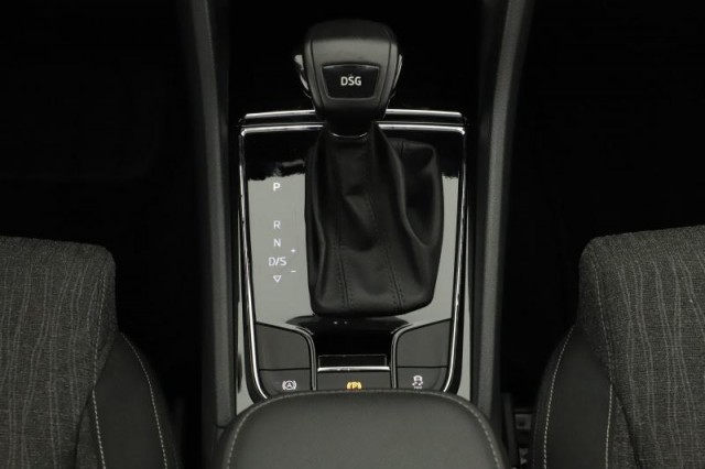 Škoda Karoq  1.0 TSI 