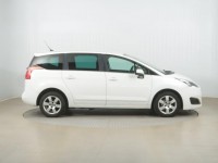 Peugeot 5008  1.6 HDi 