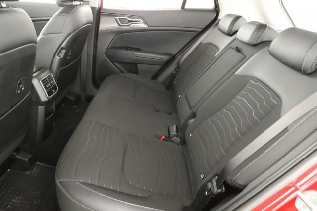 Kia Sportage  1.6 T-GDI MHEV 